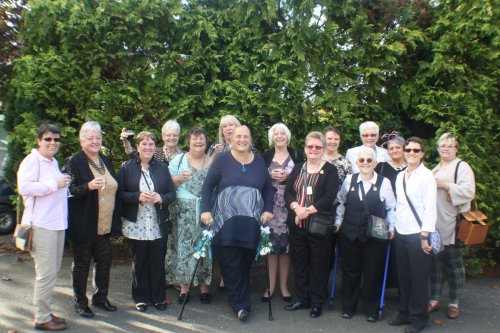 45309847_10218111494720001_833944767548096512_o